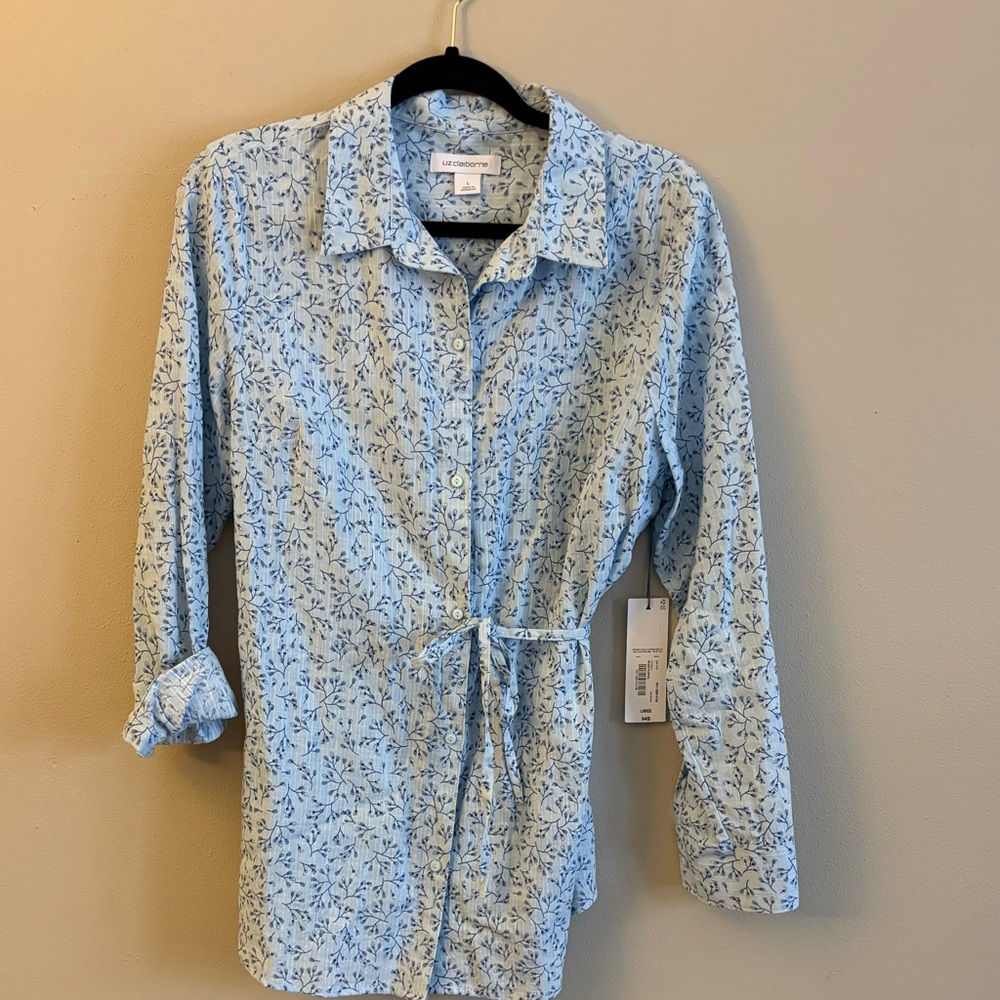 NWT Liz Claiborne Light Blue Floral Shirt Large